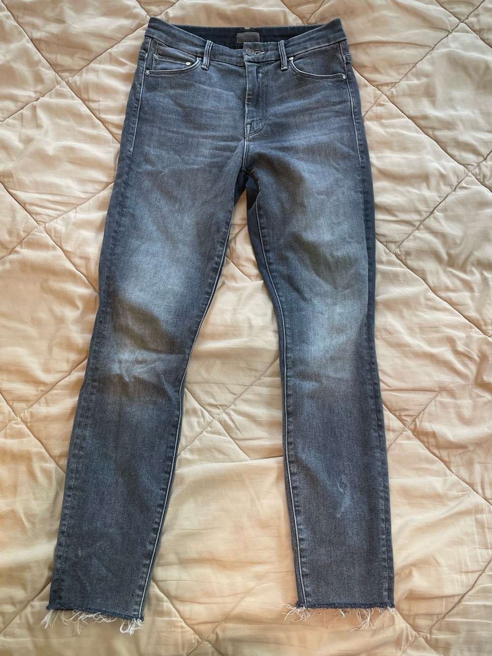 Mother High Waisted Looker Ankle Fray Jeans